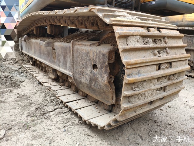 三一重工 SY235C 挖掘机