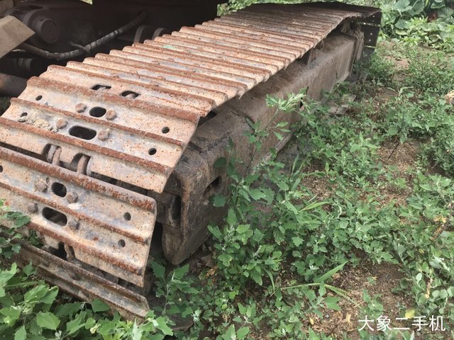 雷沃重工 FR65V8 挖掘机