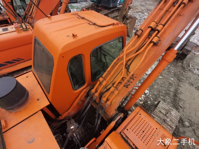 斗山 DH220LC-9E 挖掘机
