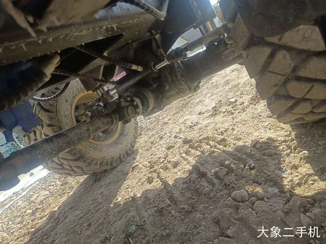 临工金利 LG680BM 挖掘机