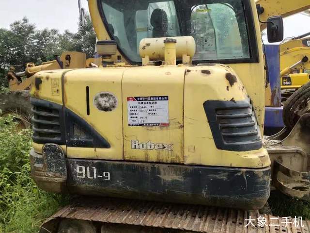 现代 R60-9 挖掘机