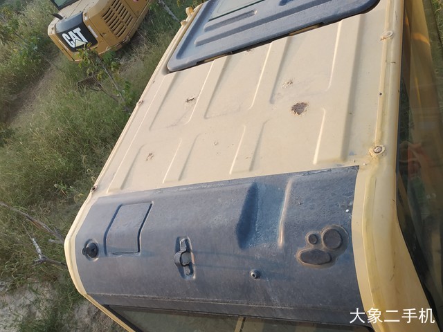 小松 PC240LC-8 挖掘机