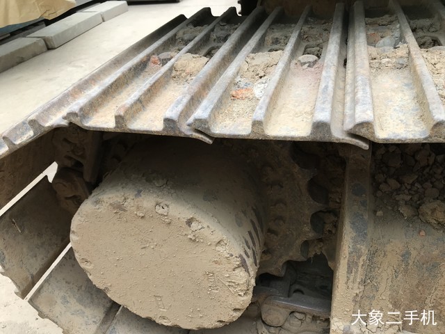 神钢 SK200-10 挖掘机