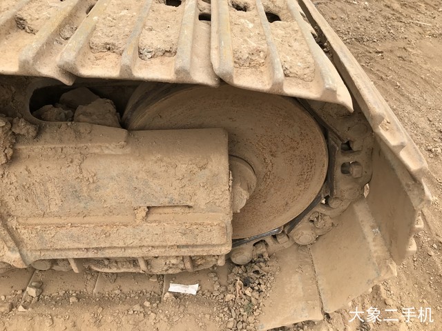 神钢 SK200-8 挖掘机