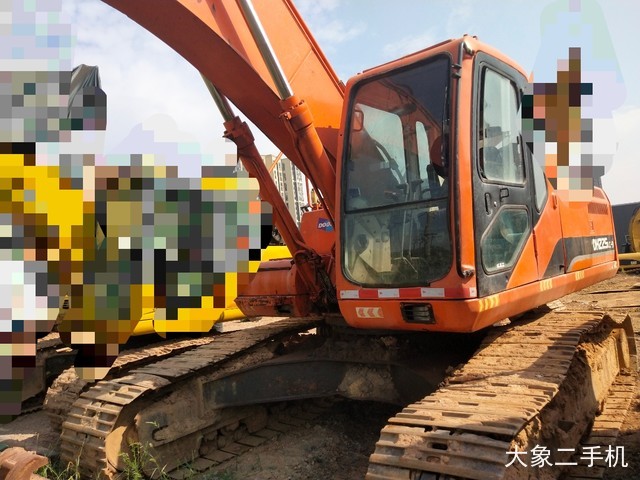 斗山 DH225LC-7 挖掘机