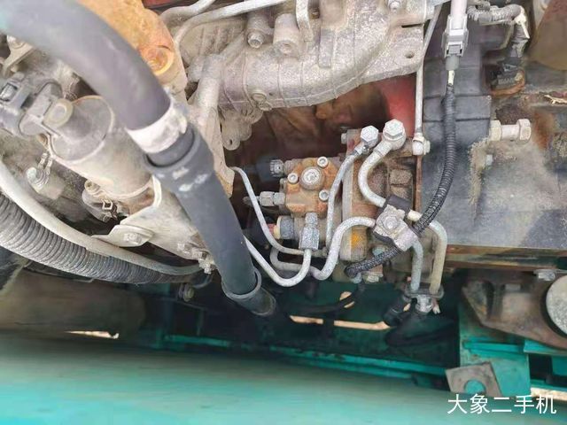 神钢 SK210LC-8 挖掘机