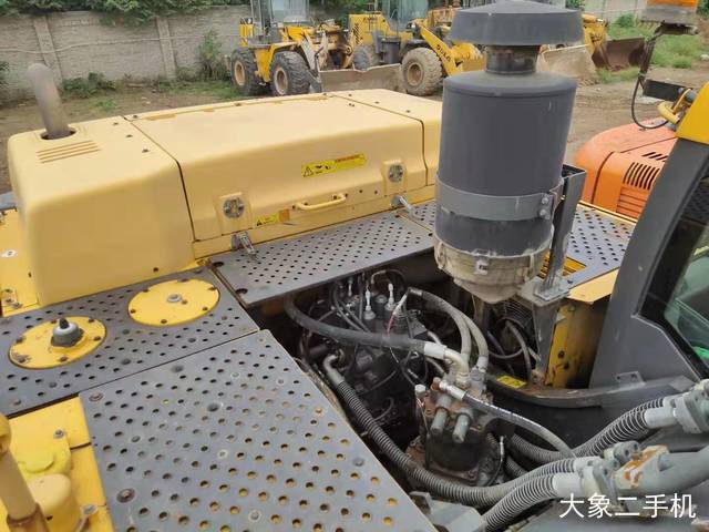 沃尔沃 EC380DL 挖掘机