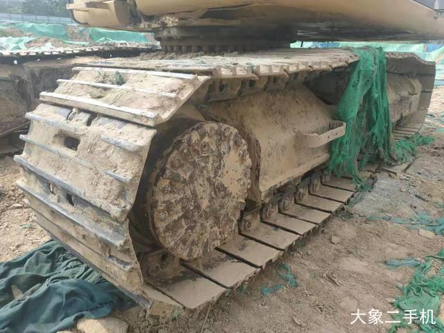 卡特彼勒 323DL 挖掘机