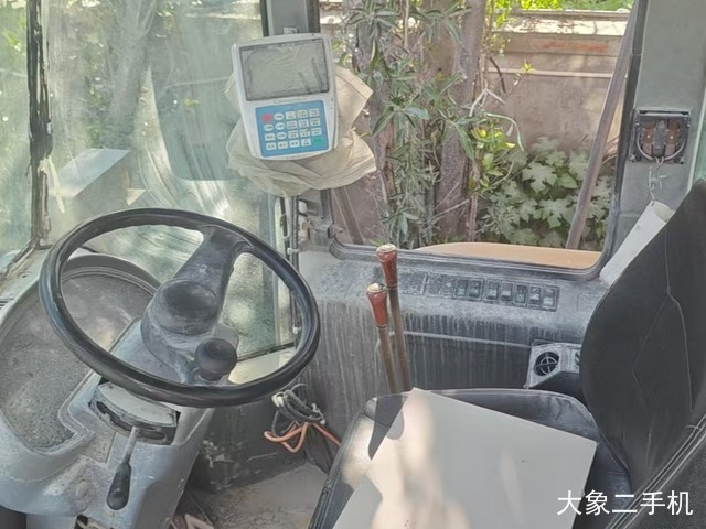 山东临工 LG953 装载机