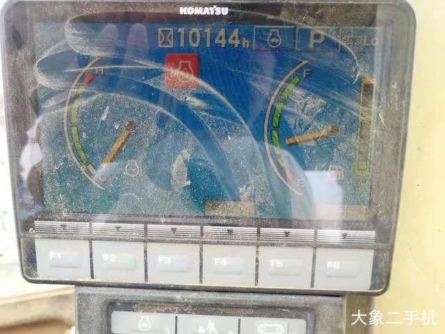 小松 PC210LC-8(600mm履带板) 挖掘机