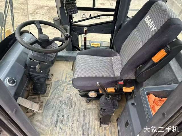 三一重工 SYL958 装载机