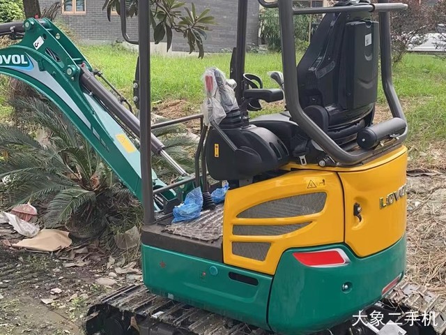 雷沃重工 FR18E-U 挖掘机