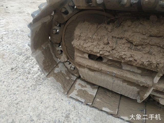 三一重工 SY215C-9 挖掘机