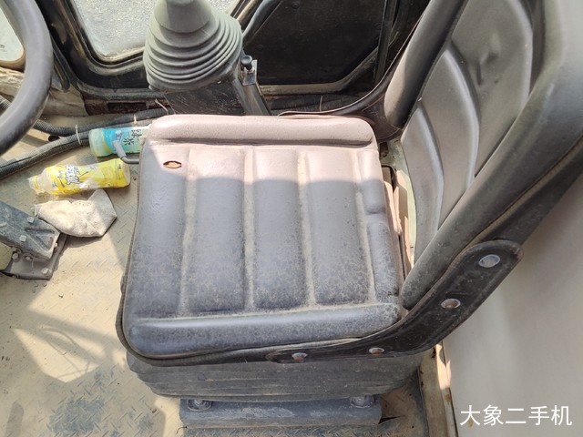 龙工 LG523A6 压路机