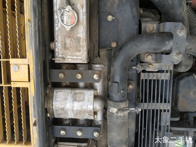 小松 PC200-8N1 挖掘机