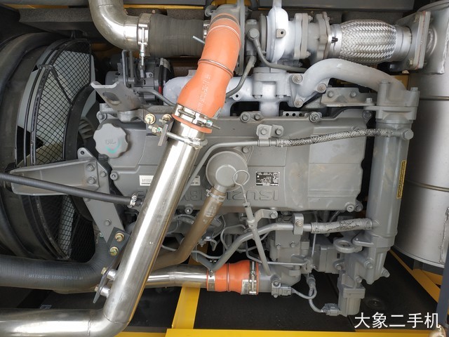 利勃海尔 LR1400/2-W 挖掘机