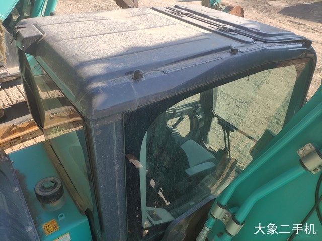 神钢 SK330-10 挖掘机