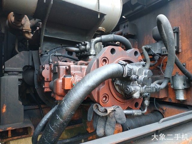 斗山 DH220-5 挖掘机