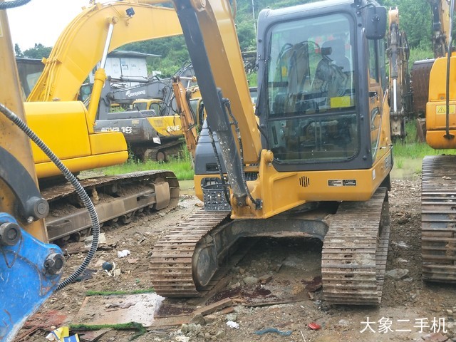 徐工 XE60 挖掘机