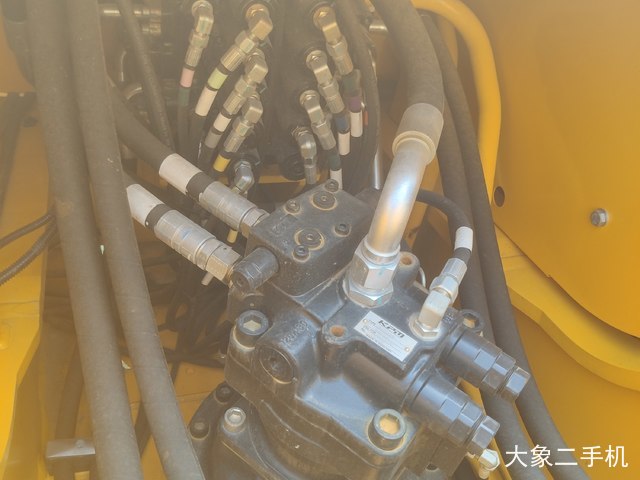 杰西博 JS230LC 挖掘机