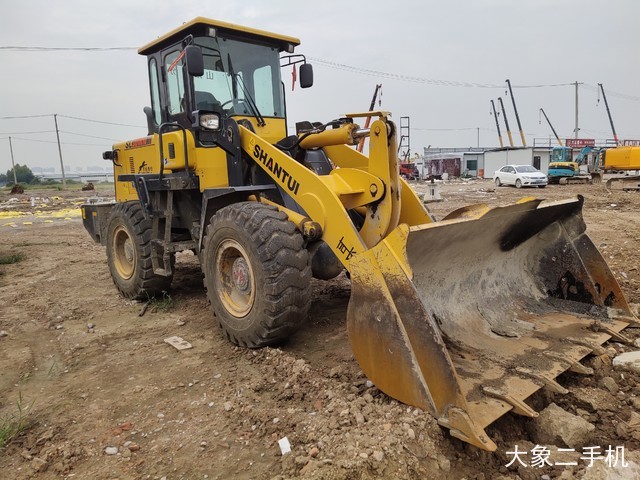 山推 SL30W 装载机