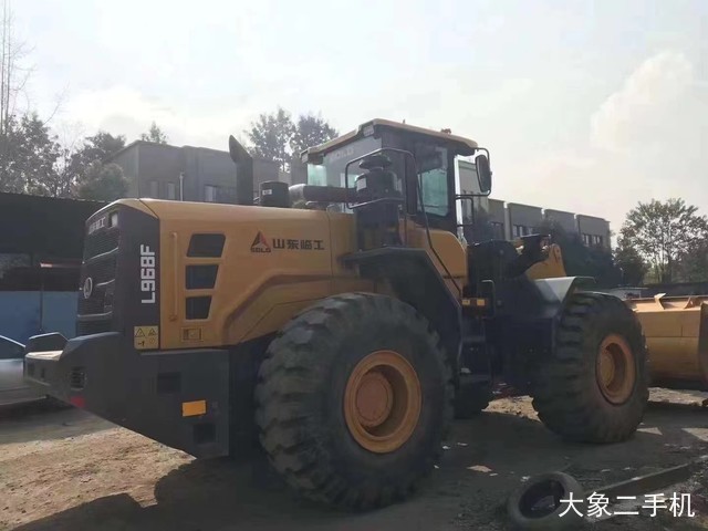山东临工 L968F 装载机