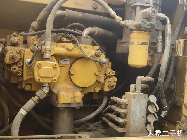 卡特彼勒 323D液压 挖掘机