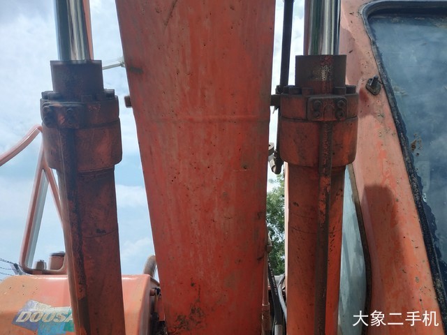 斗山 DH150LC-7 挖掘机