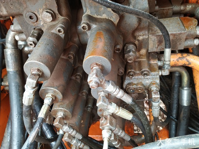 斗山 DH420LC-7 挖掘机