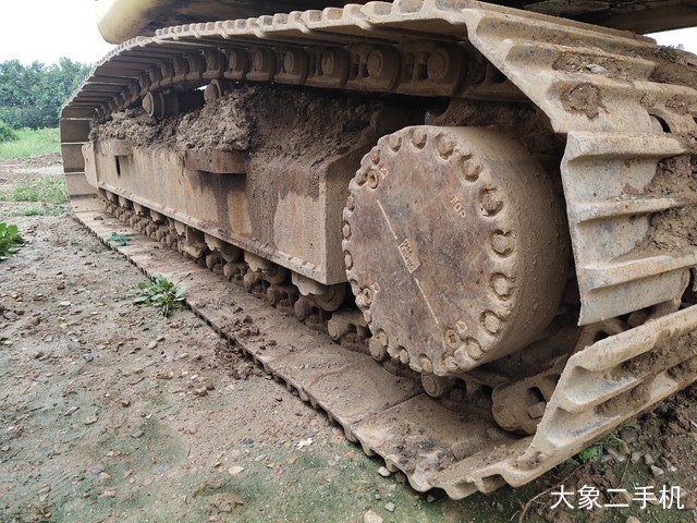 小松 PC220-8M0 挖掘机