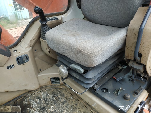 斗山 DH225LC-9 挖掘机