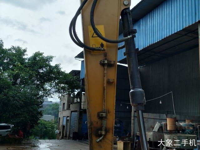 三一重工 SY135C 挖掘机