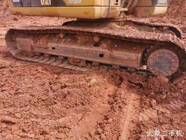 卡特彼勒 323DL 挖掘机