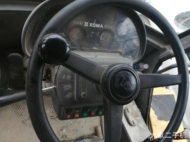 厦工 XG932III 装载机