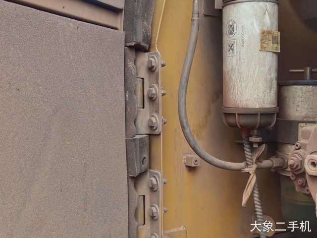 山东临工 E6300F 挖掘机