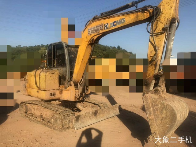 徐工 XE60 挖掘机