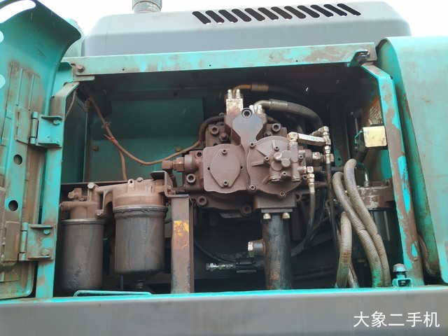 神钢 SK480LC-8 挖掘机