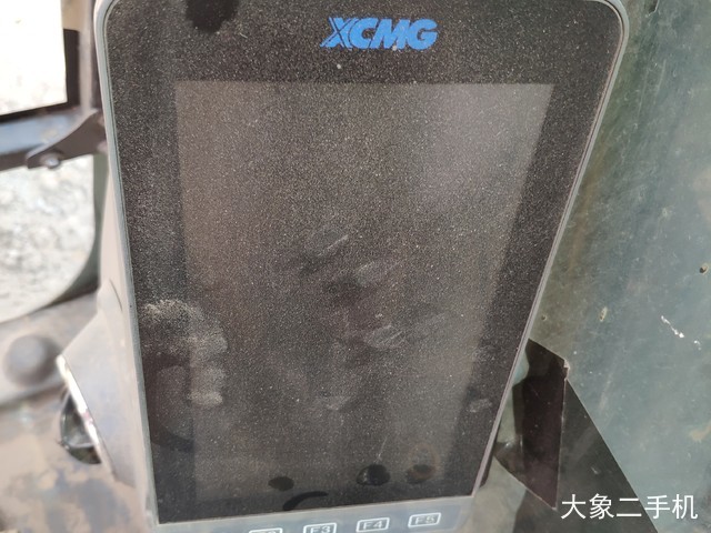 徐工 XE200D 挖掘机