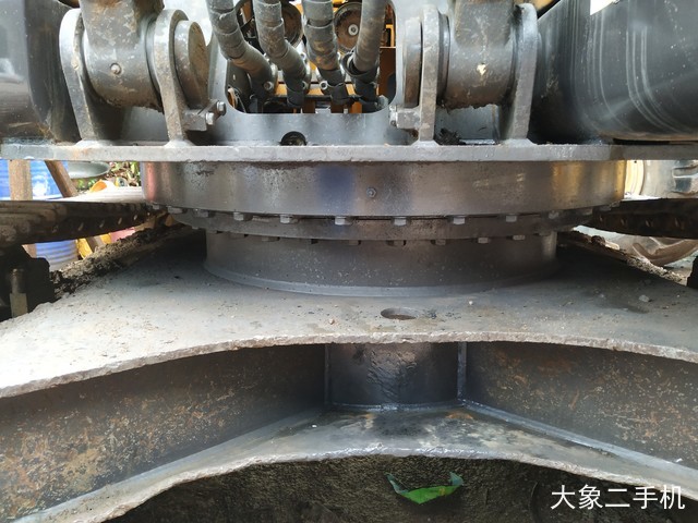 三一重工 SY135C 挖掘机