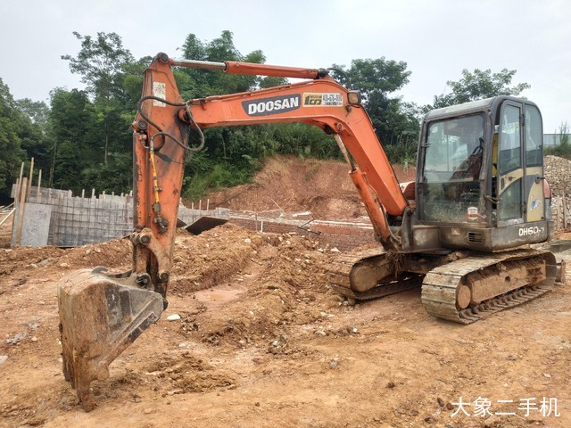 斗山 DH60-7 挖掘机