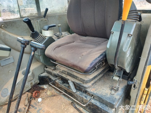 柳工 CLG906C 挖掘机