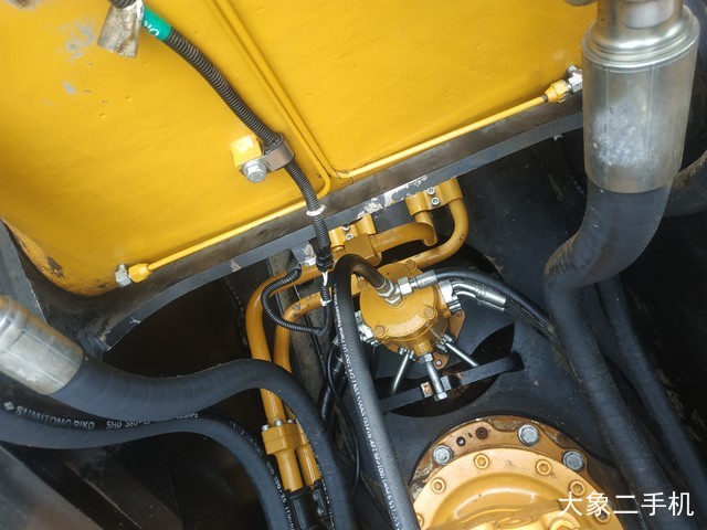 三一重工 SY215C-10 挖掘机