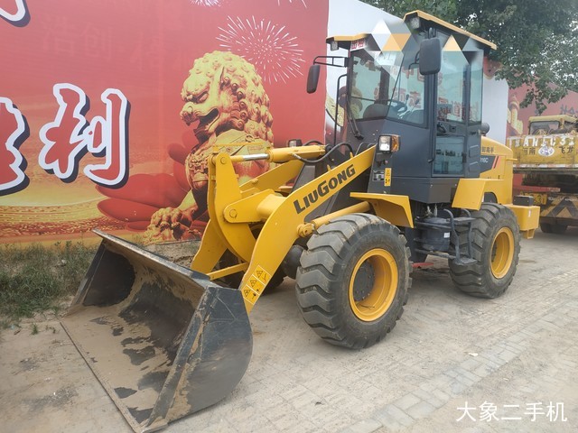 柳工 CLG816C 装载机