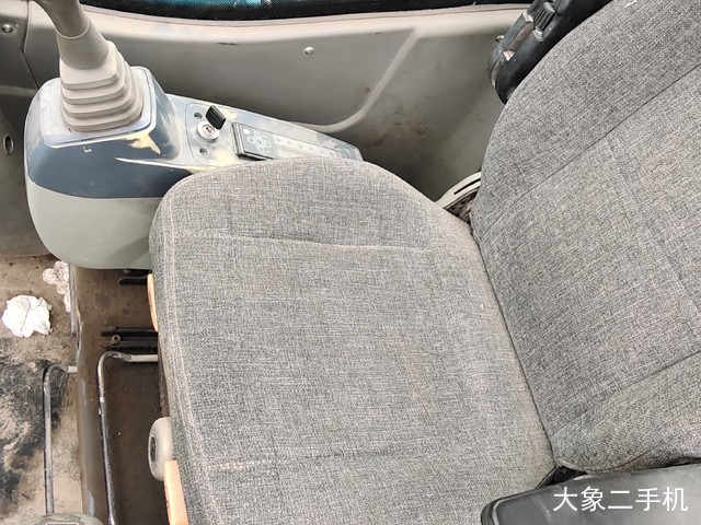 恒岳重工 HY85-8 挖掘机