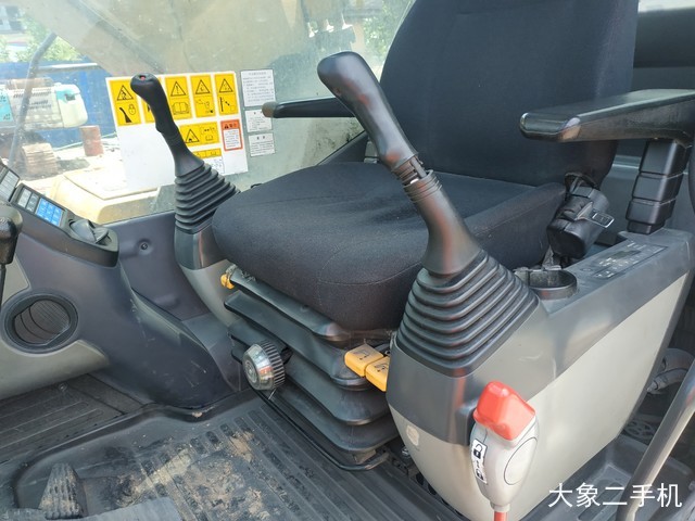 小松 PC360-8M0 挖掘机