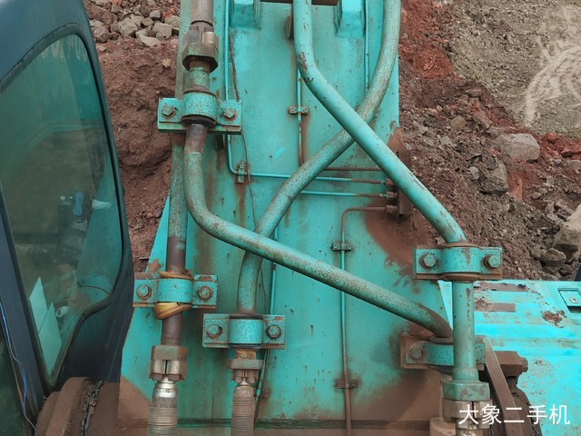 神钢 SK480LC-8 挖掘机