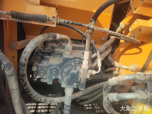 三一重工 SY135C-9 挖掘机