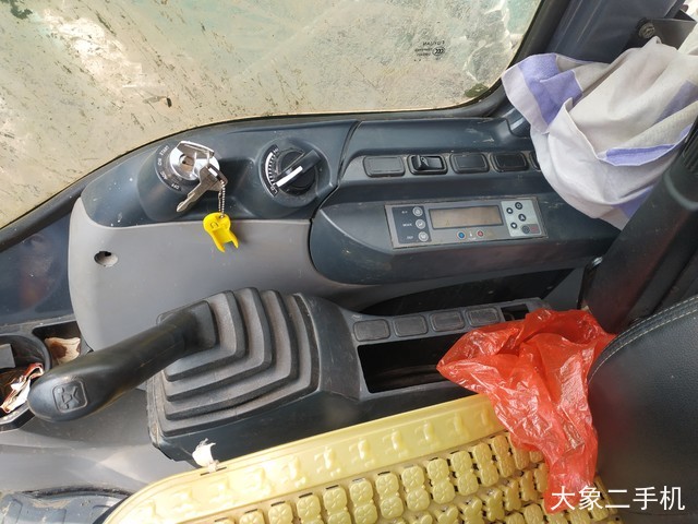 神钢 SK260LC-8 挖掘机