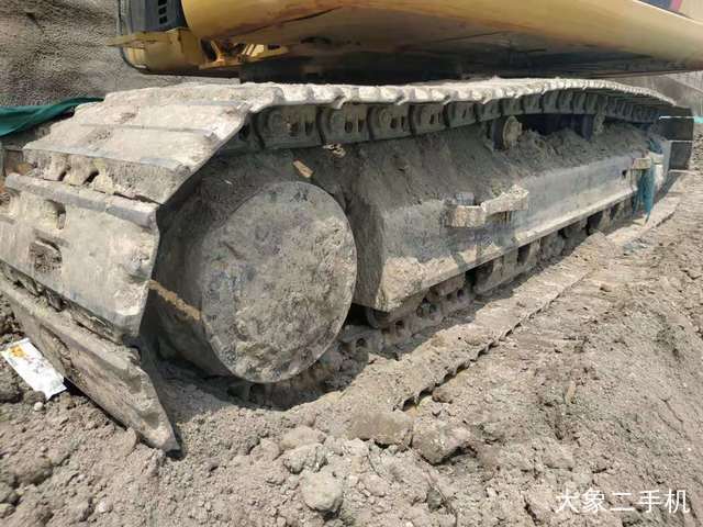 卡特彼勒 323DL 挖掘机