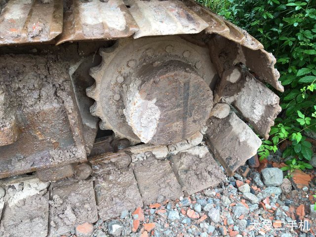 徐工 XE150D 挖掘机